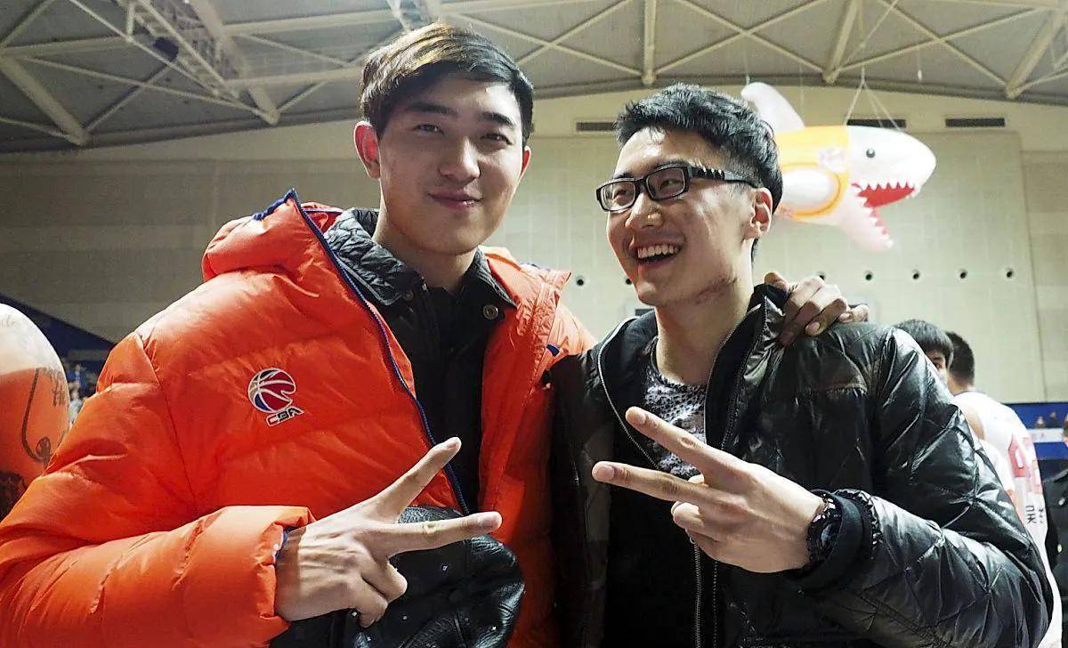 富二代球员,一旦打不好球就要回去继承亿万家业_易建联_李晓旭_王哲林