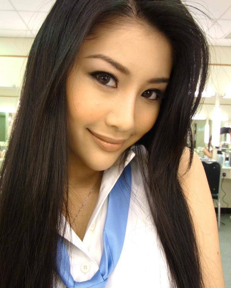 香港女星刘俐图片