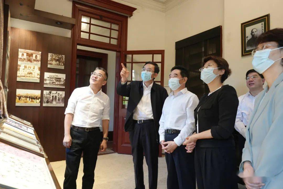市领导王洪涛,陈冬梅参加相关活动.