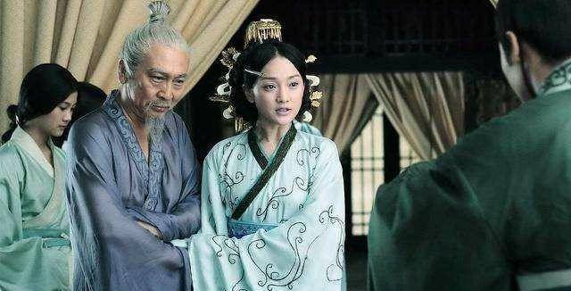 被父亲赶出家门,和儿子争位,这个国君太狂野_太子_南子_卫灵公