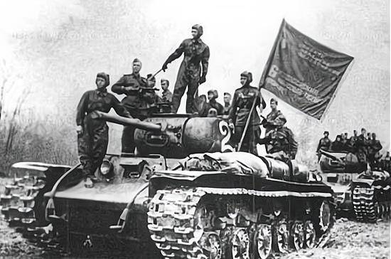 东线战场德军的最后一次大规模进攻，库尔斯克战役