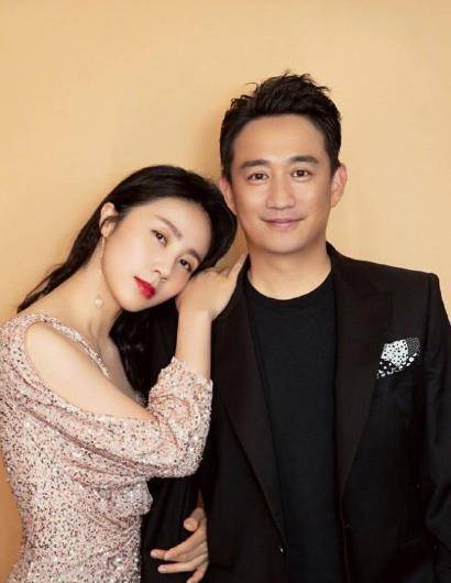 孙莉18岁就和黄磊相爱了,黄磊是他的初恋,她把黄磊当成了自己的全部