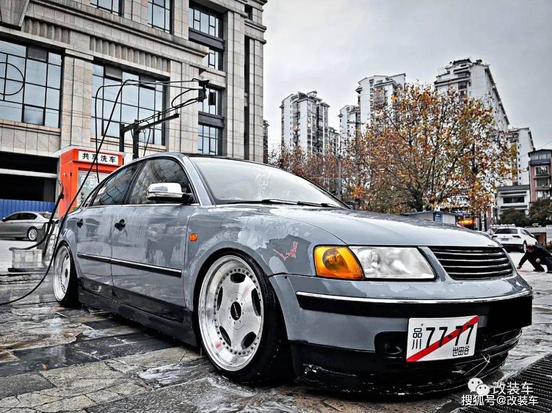 父亲传给我的大众帕萨特b5,我用改装的方式让这辆车"变身"了5次_搜狐