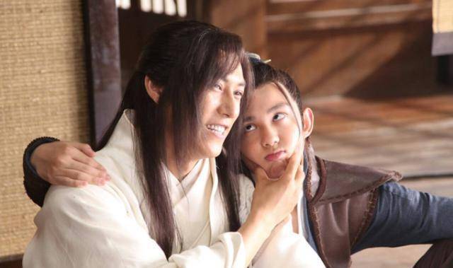 《琅琊榜》中飞流为何最怕蔺晨?聊聊飞流背后的秘密_梅长苏_东瀛_自然