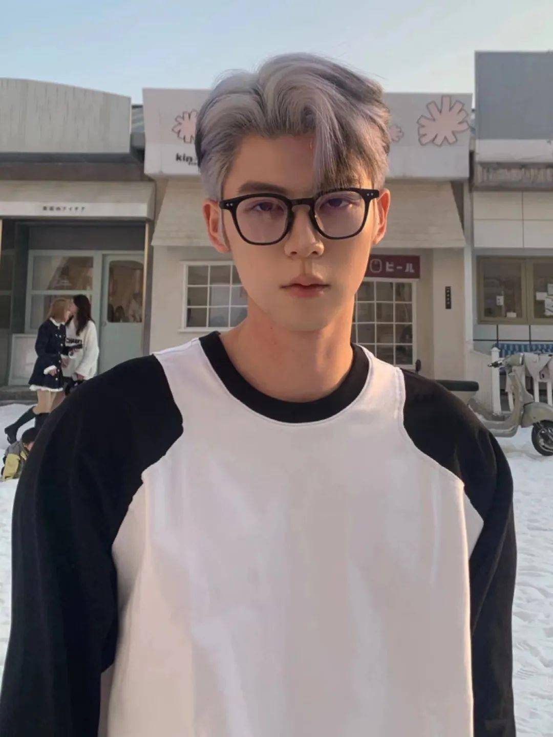 男生留刘海真的很吃香