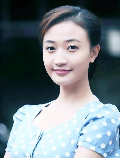 56集电视剧《职场是个技术活》第5集剧情和女演员阎娜_沈志泽_张远_余