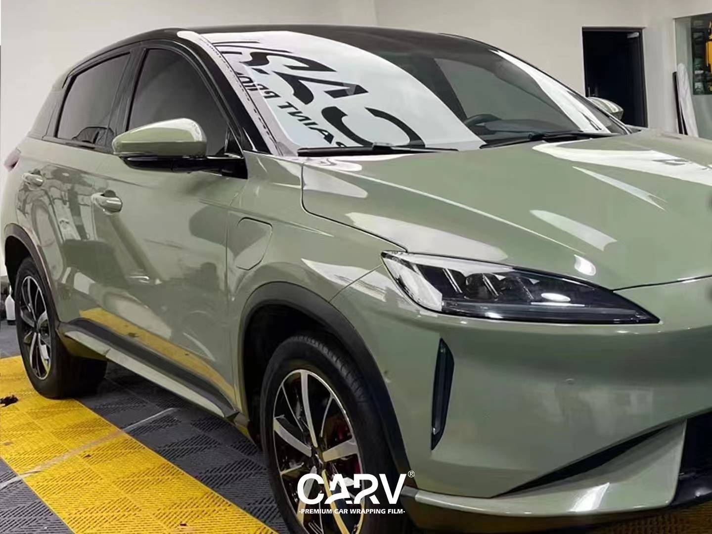 小鹏g3卡孚改色膜白金卡其绿,拒绝改色千篇一律_搜狐汽车_搜狐网