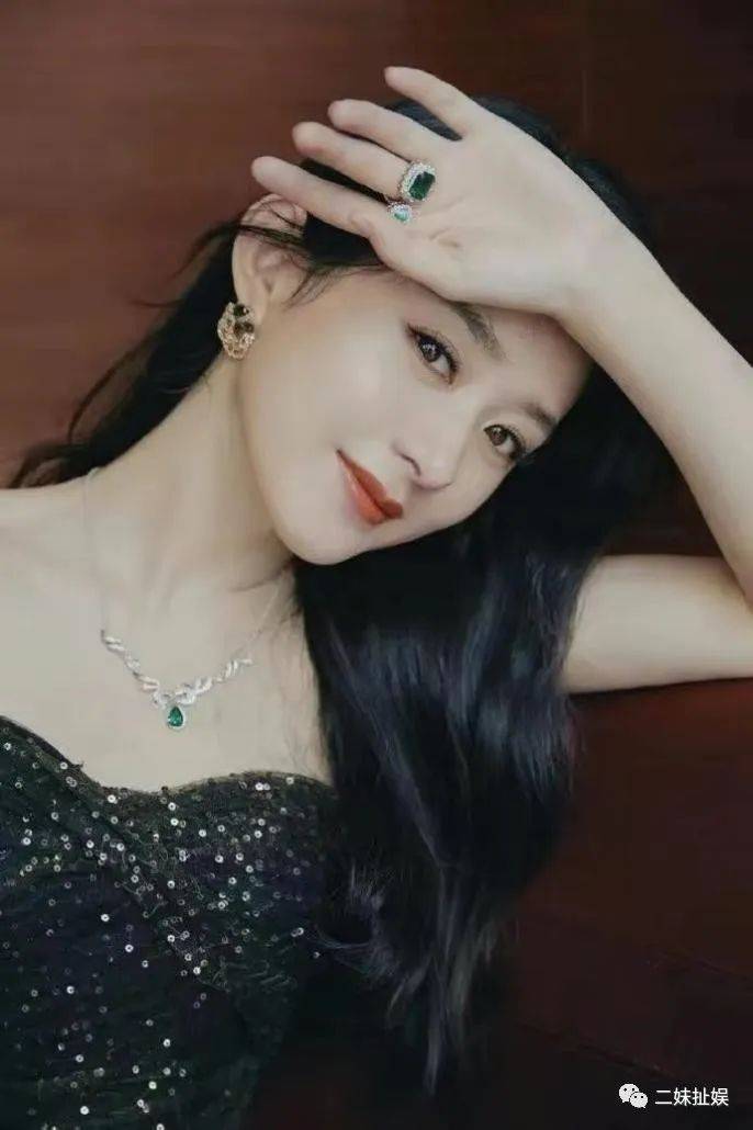 明星八卦赵丽颖和冯绍峰_小八卦赵丽颖冯绍峰_八卦赵丽颖明星冯绍峰是