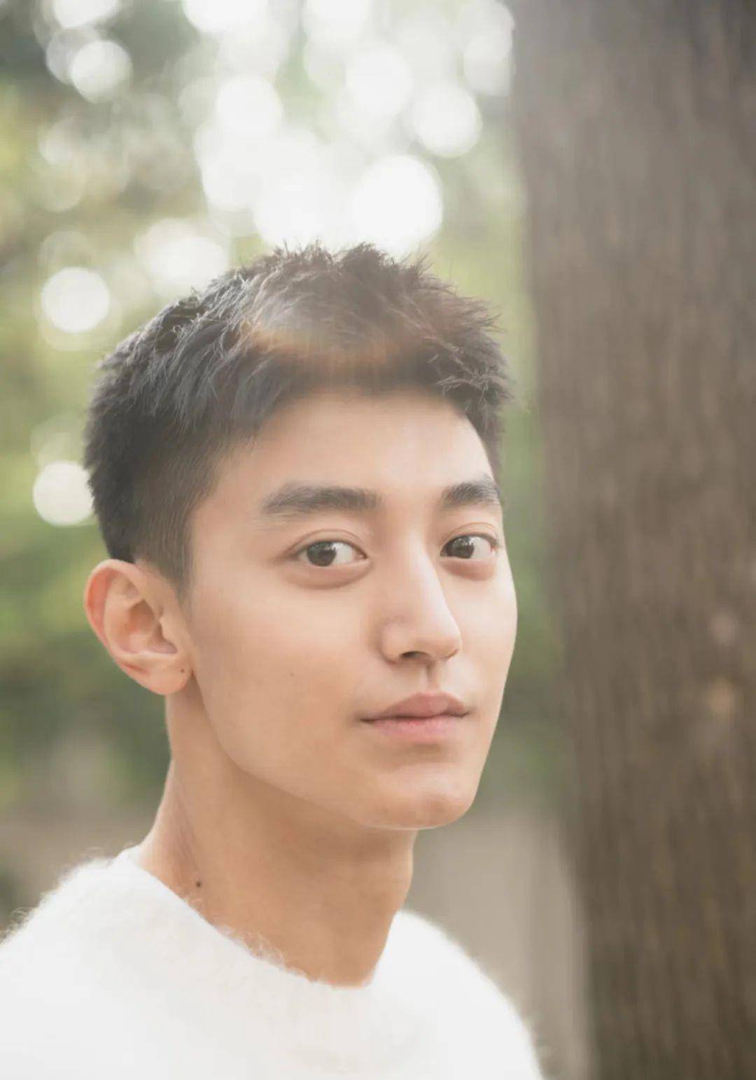 今年25岁的王宥钧,2015年从冀中平原的沧州市考入