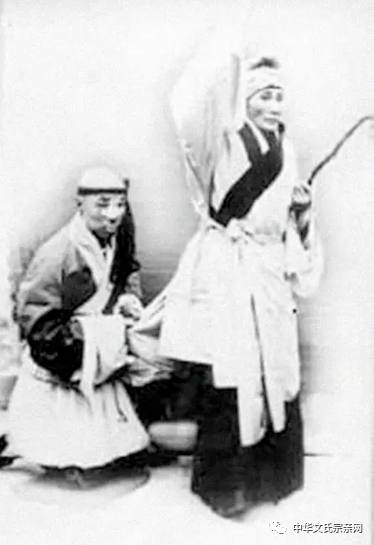 历史名人丨京剧老旦文亮臣,程砚秋的左膀右臂_罗派_龚派_松介眉