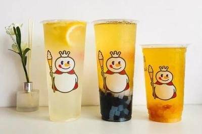 蜜雪冰城再曝食安问题：顾客饮品喝出飞虫 食安