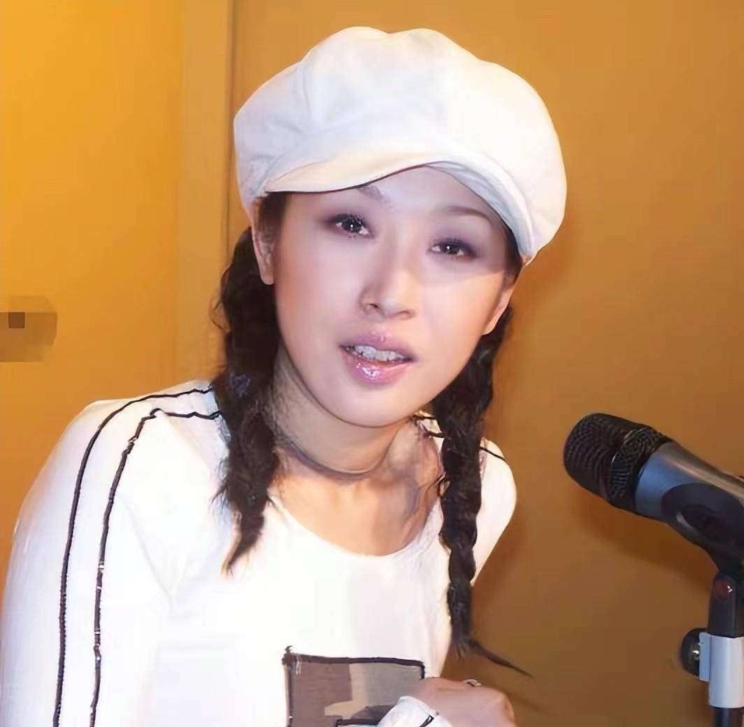 指责孙悦是"第三者",加入她的婚姻,居鹏去世后没多久,他的妻子王茜找