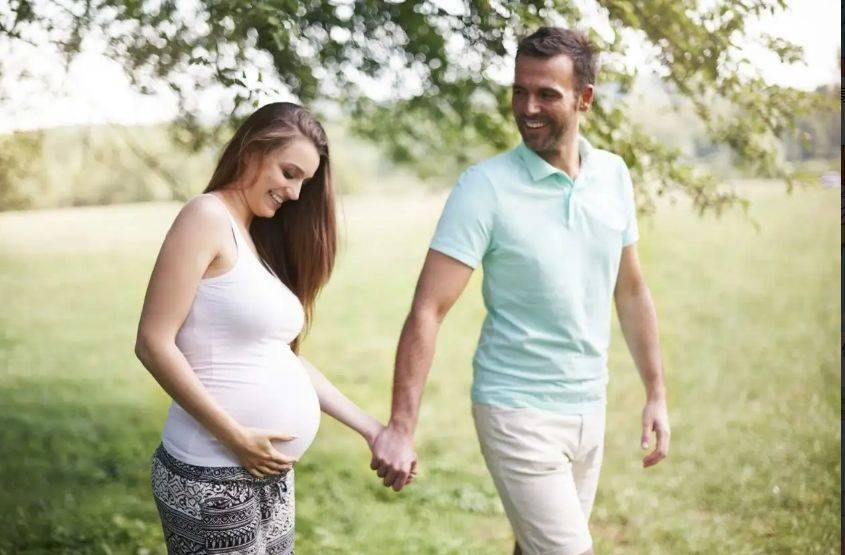 女子懷孕3個月讓老公倒水被嫌事多,這樣的婚姻讓人窒息