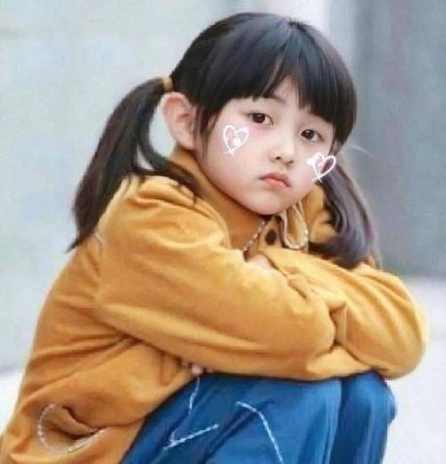 5岁出道8岁打败胡歌拿奖,如今1天赚1亿的张子枫,为何这么牛?