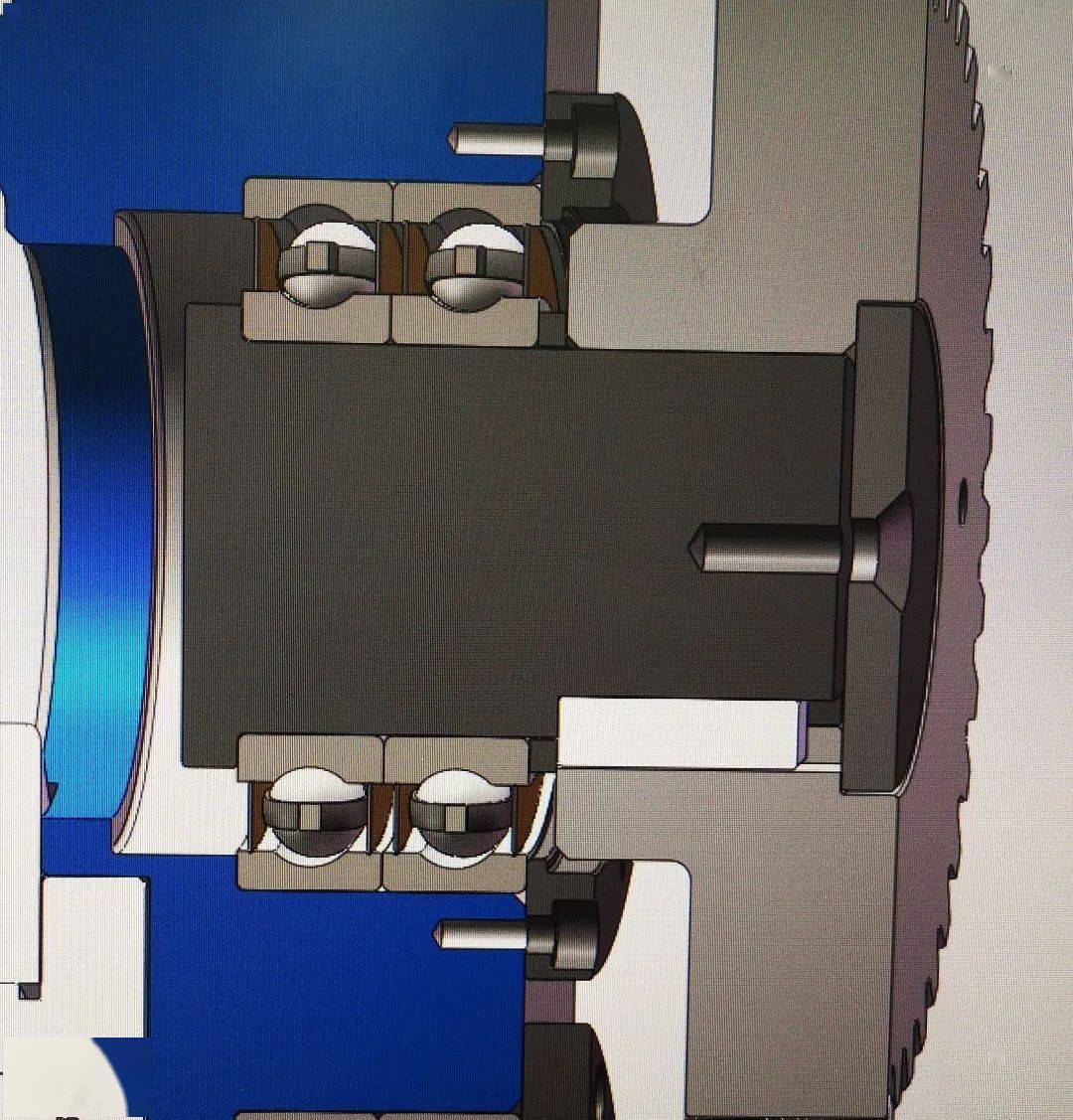 请教轴上零件的结构设计合理性_轴承_齿轮_悬臂