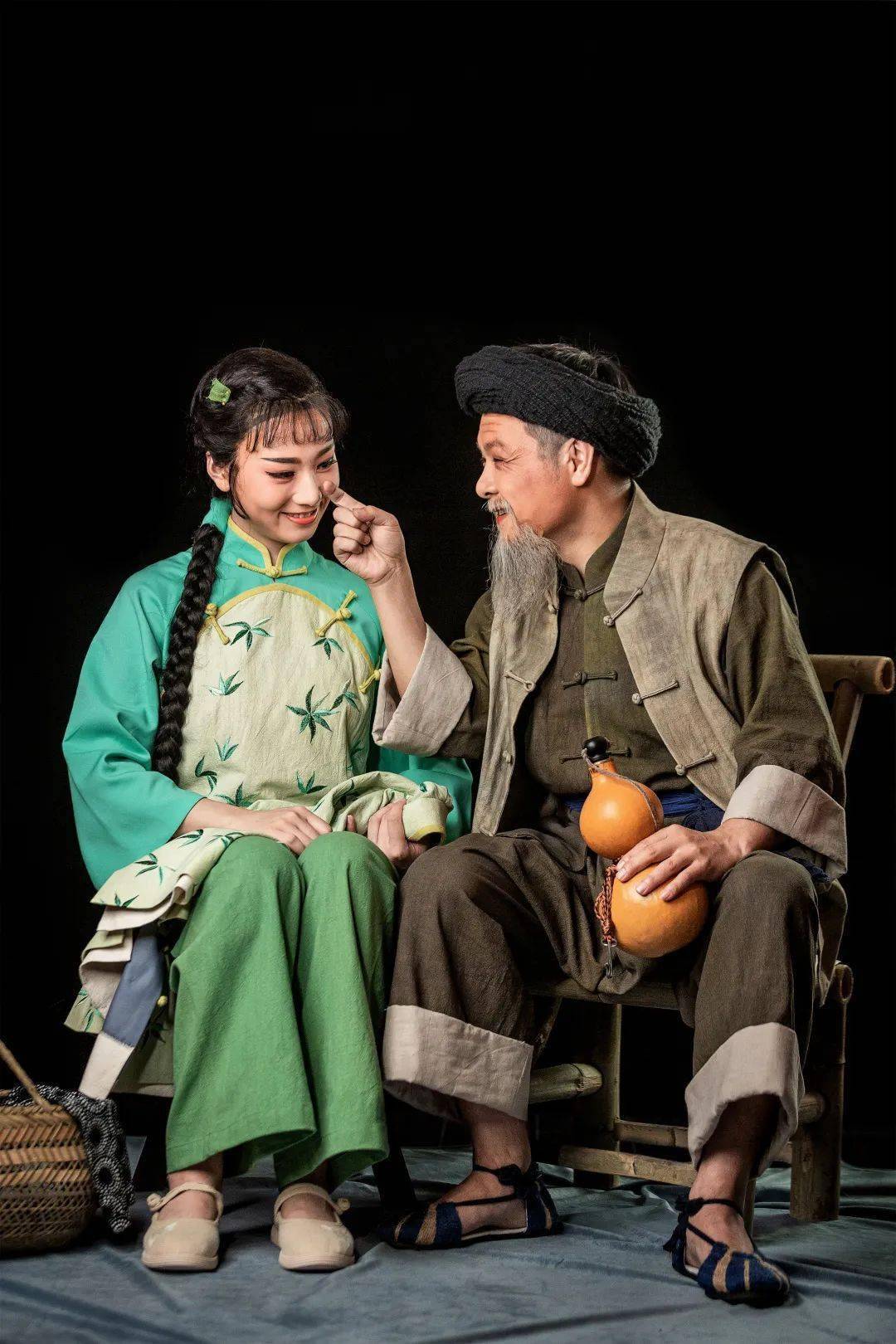 线上展播丨小剧场湘剧《舟渡》讲述漂泊在边城的姻缘_表演_沈从文