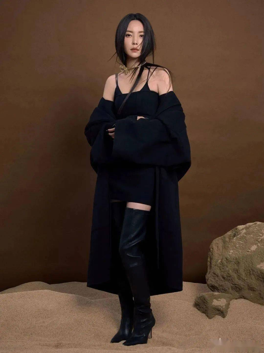 封面故事于文文魔方视界