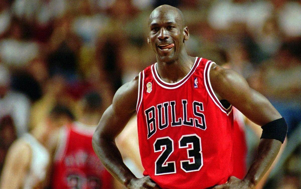 记者透露,在数年前的某一场比赛过后,因为公牛队球员格兰特的表现非常