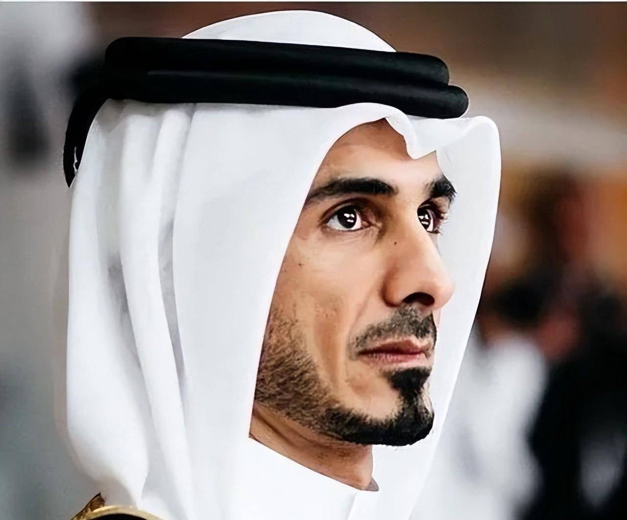 卡塔尔小王子走红,打脸拉伊卜,他只有15岁,网友:有点担心的样子_谢赫