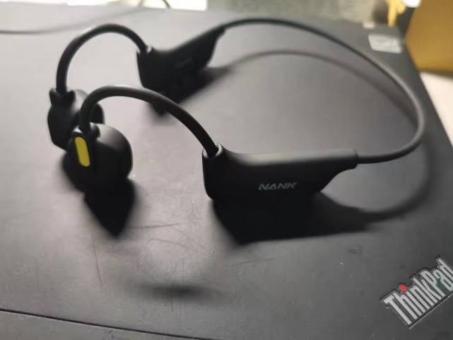 十大跑步运动耳机品牌排行榜,值得推荐的六款运动耳机