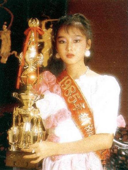 "马来小姐"朱丽倩:用了22年时间等华仔,女儿越来越像刘德华_生活_恋情