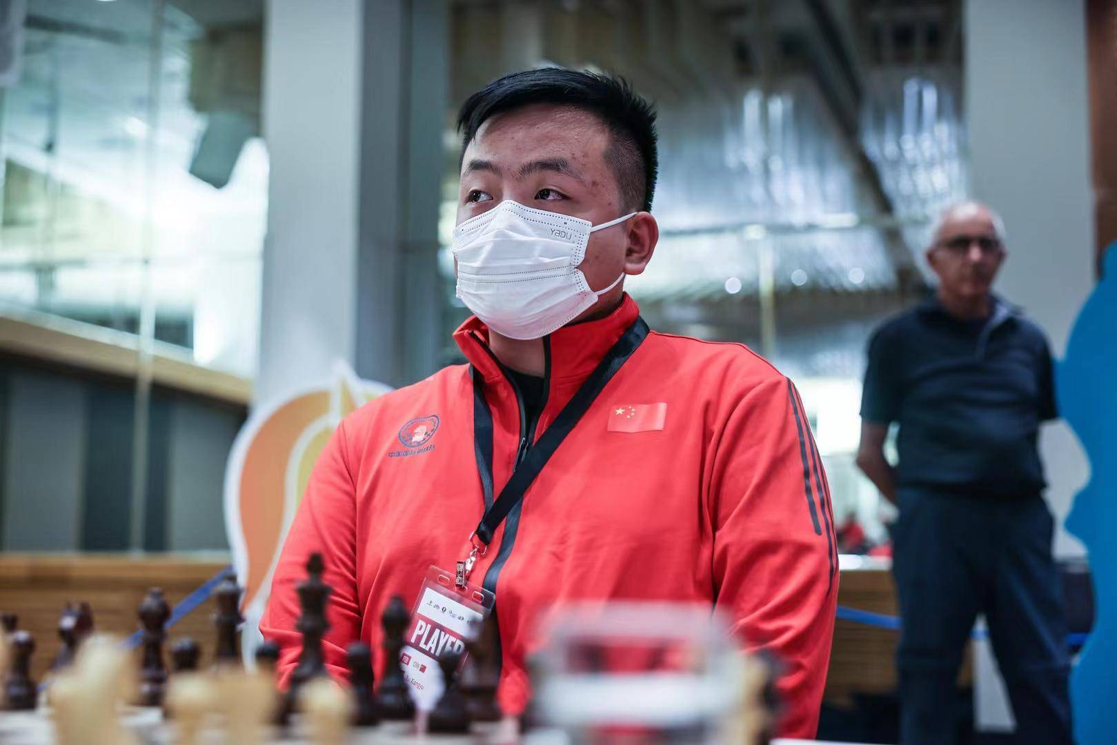 成都国象棋手许翔宇,李荻首夺世界冠军_中国队_比赛_国际象棋