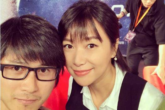 从徐静蕾到王珞丹,熬了10年光阴成为"韩夫人"的金丽华,凭什么_韩寒