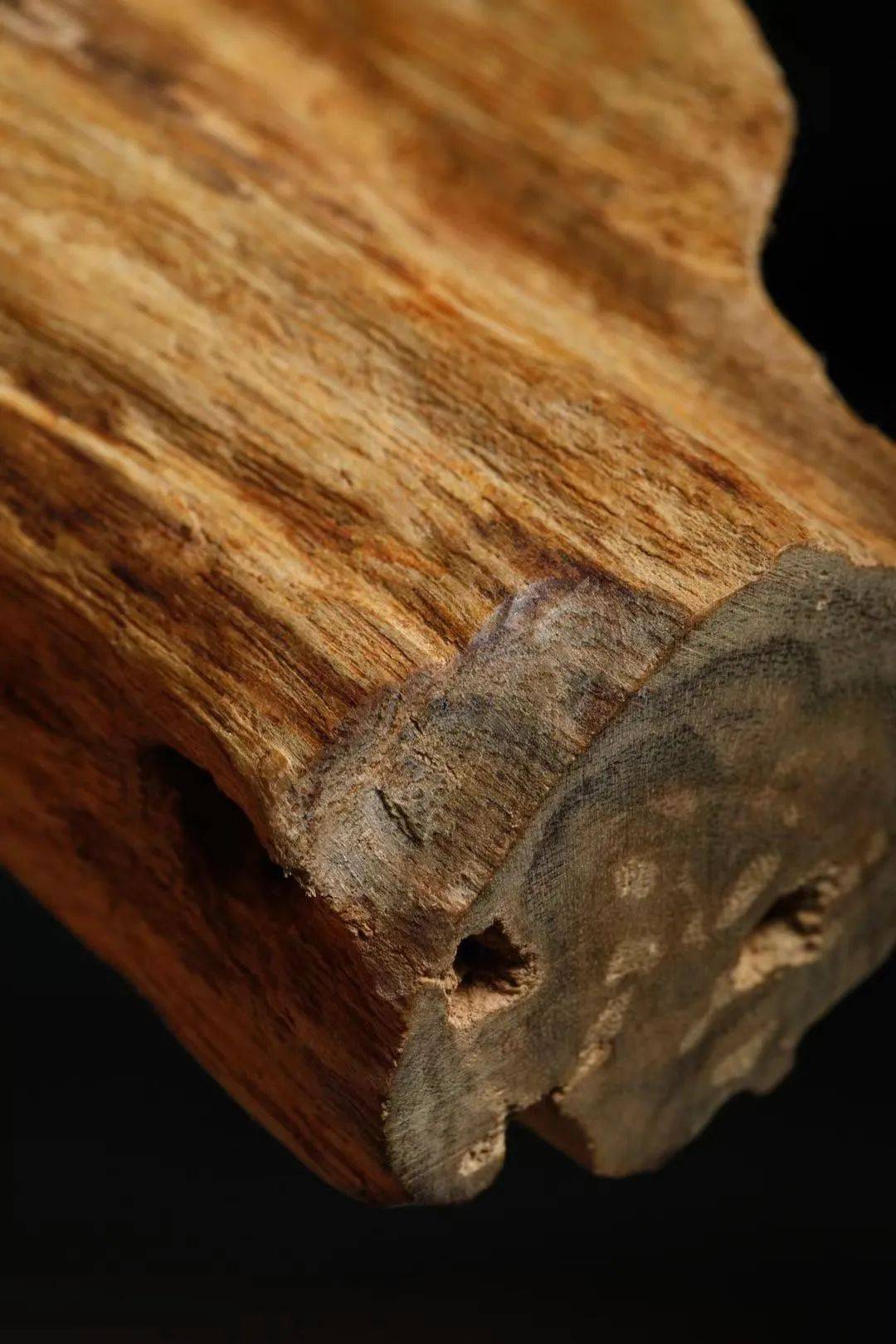 【伍佰艺沉香】了解奇楠沉香的神奇作用!_主治_功效_效果