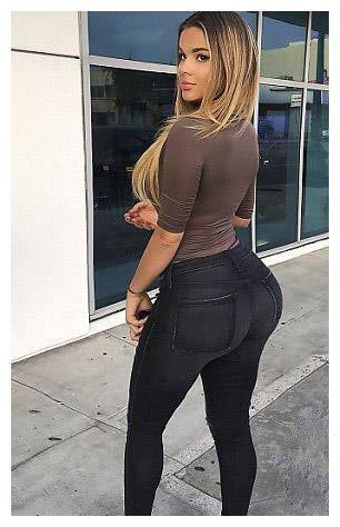 俄罗斯健身美女模特,蚂蚁腰,柯基臀,衣服都穿成了紧身款_身材_卡戴珊