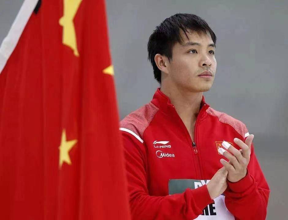 188枚奖牌,奥运冠军,世界杯"三冠王"何冲的传奇人生_跳水_中国_辉煌