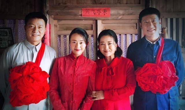 出道12年无人问津,被外形耽误的演技派_何翯_电视剧_因为