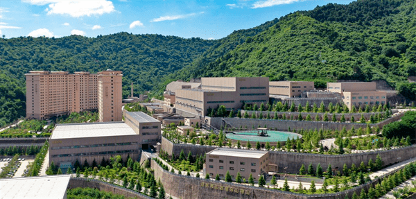 【中国旅游新闻网】甘肃金徽矿业旅游景区:工厂变公园,矿山变景区