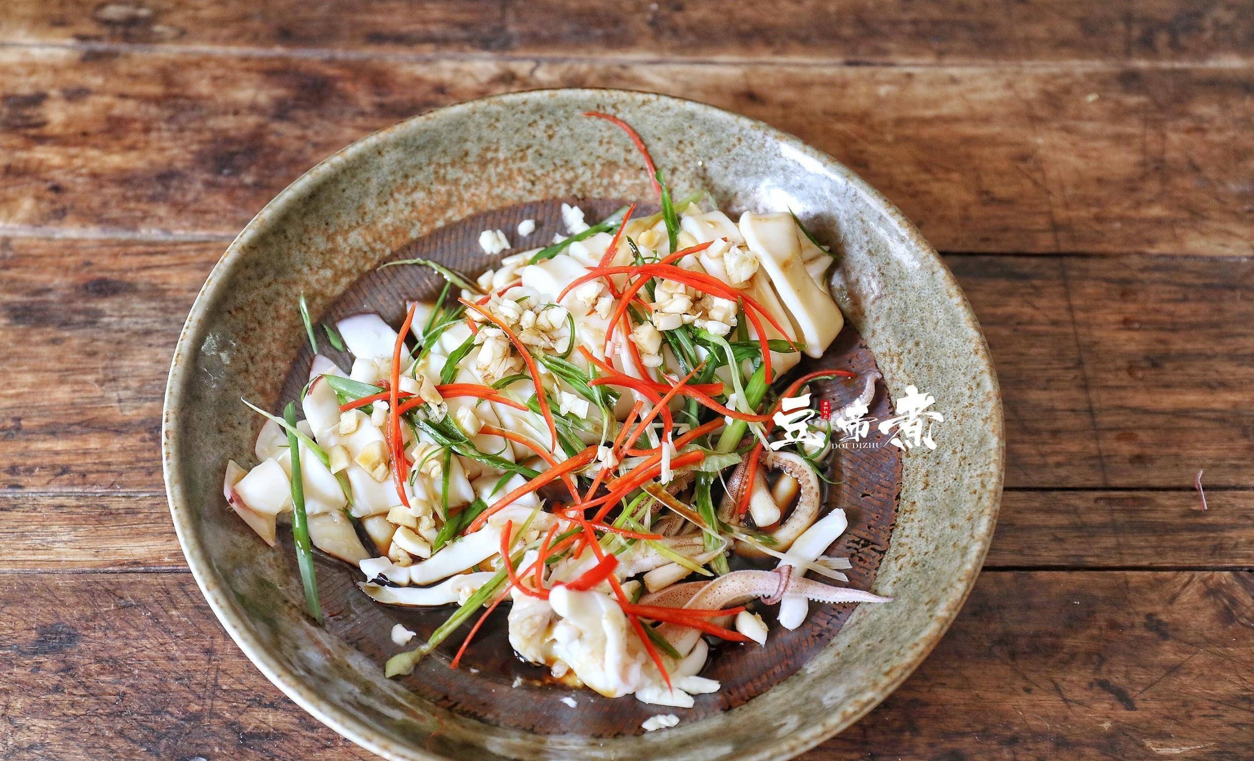 "鱿鱼"味美口感棒,老人孩子都爱吃,水产老板:从不给家里人吃_做法