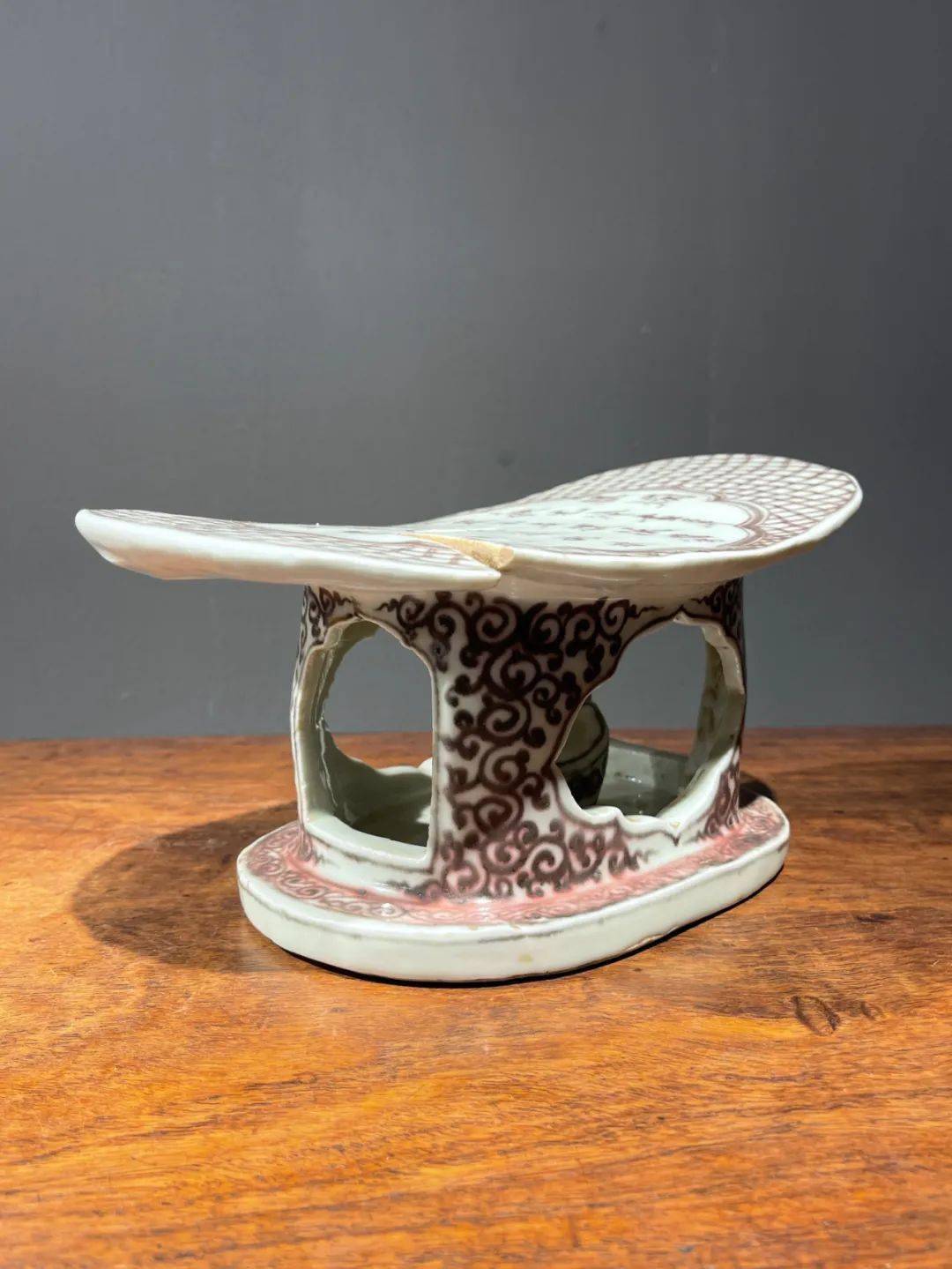 用之美—银烛秋光冷画屏 ▎瓷枕上的一首诗_景德镇_瓷器_青花