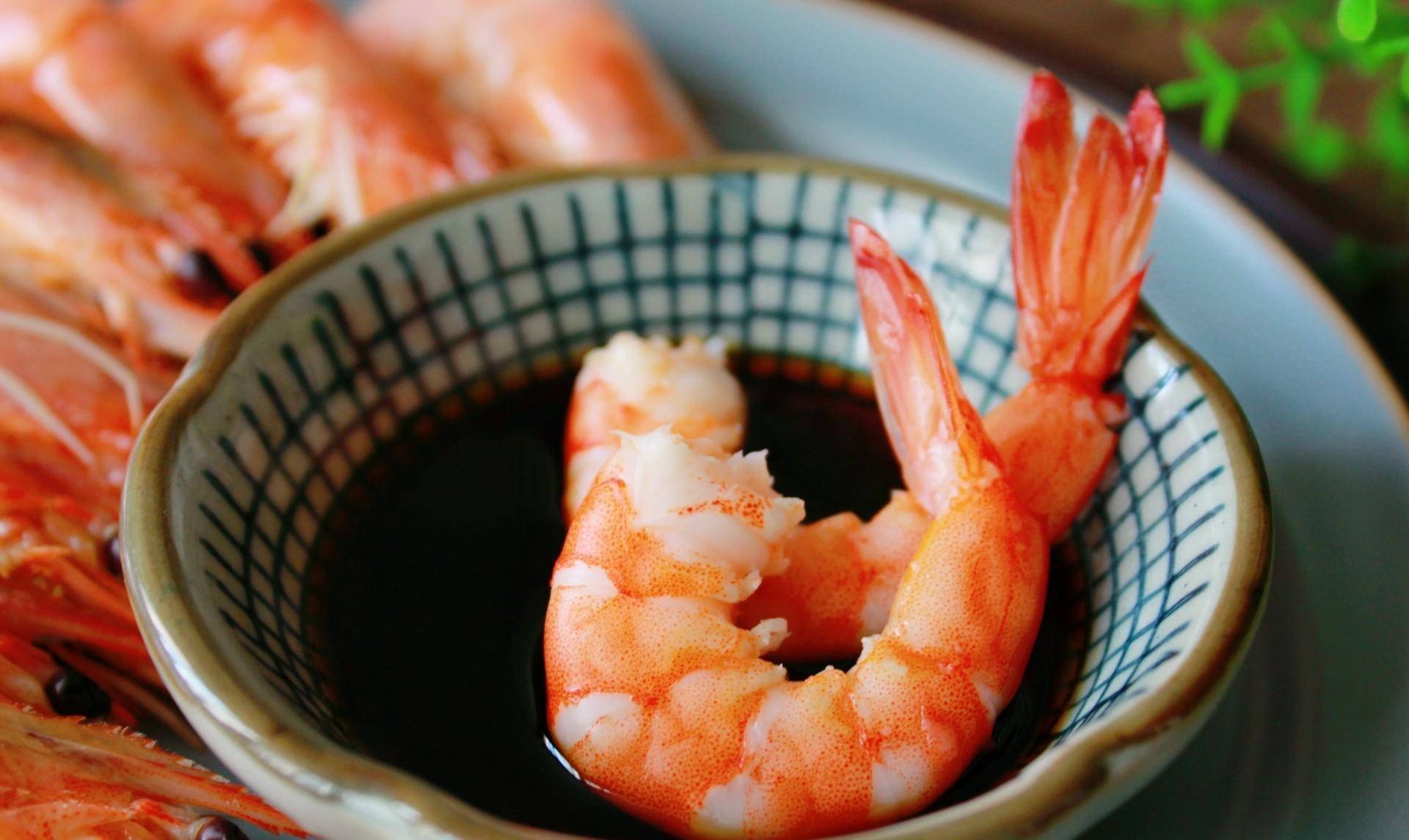 它们又甜又嫩,味道原汁原味,比煮熟更容易学_清蒸_食品_大虾