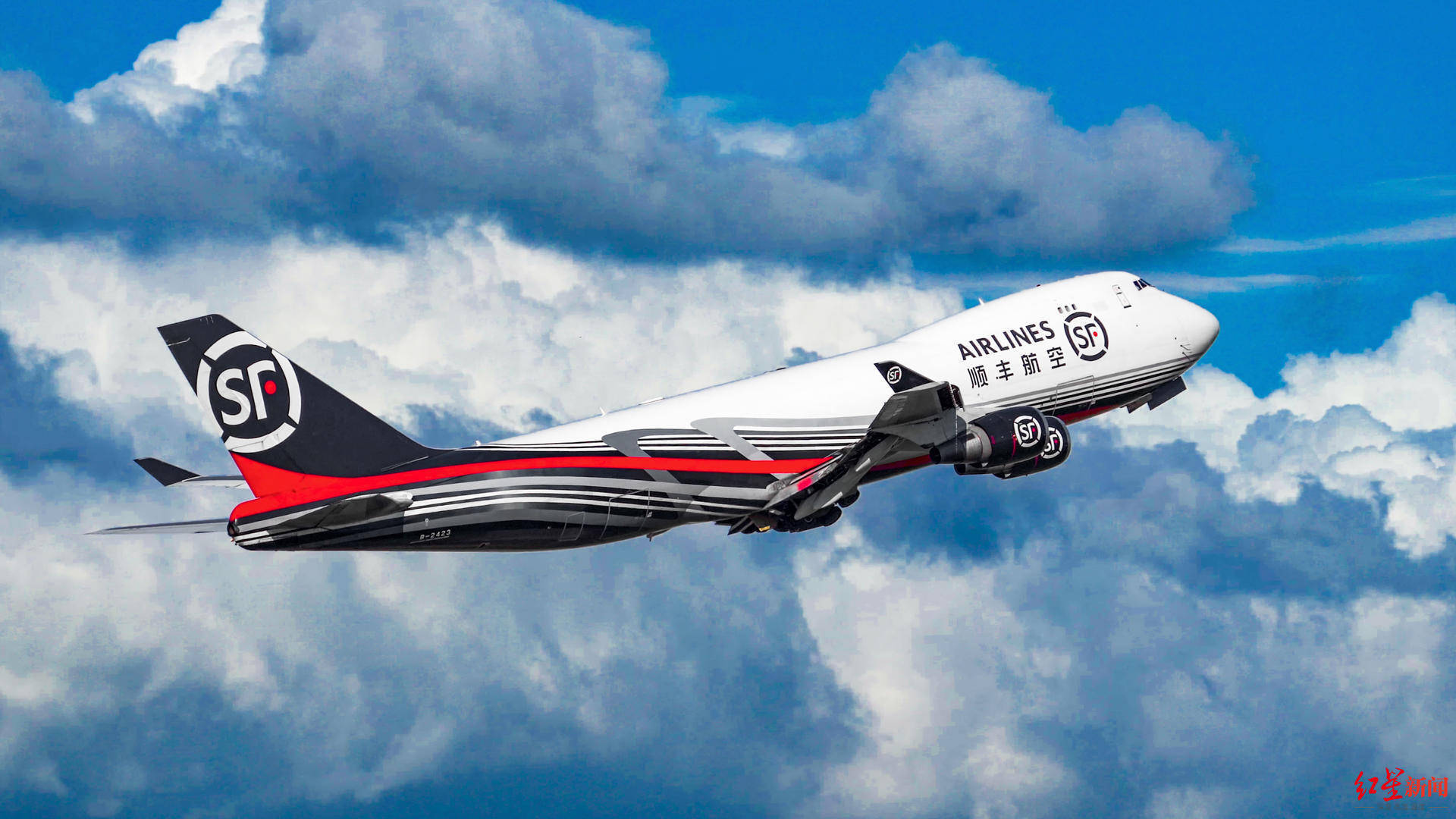 仅是顺丰航空就已陆续开通了由成都飞往尼泊尔加德满都,越南河内,韩国