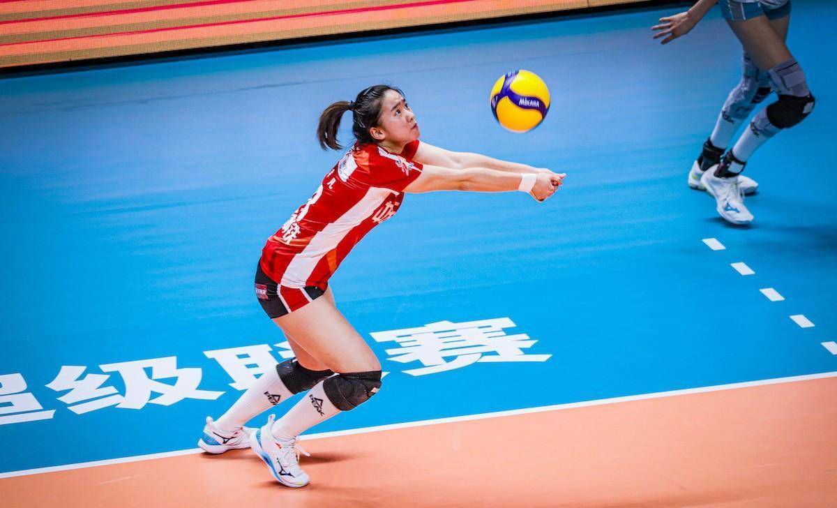 济——2022-2023中国女子排超联赛各队观感之十二_江苏女排_二传_孙燕