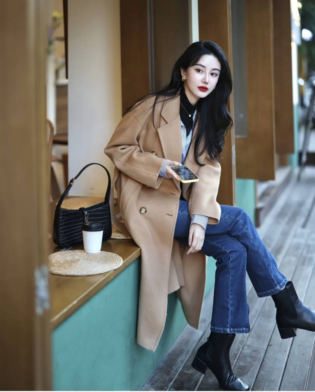 冬天怎么穿搭衣服有女人味好看?