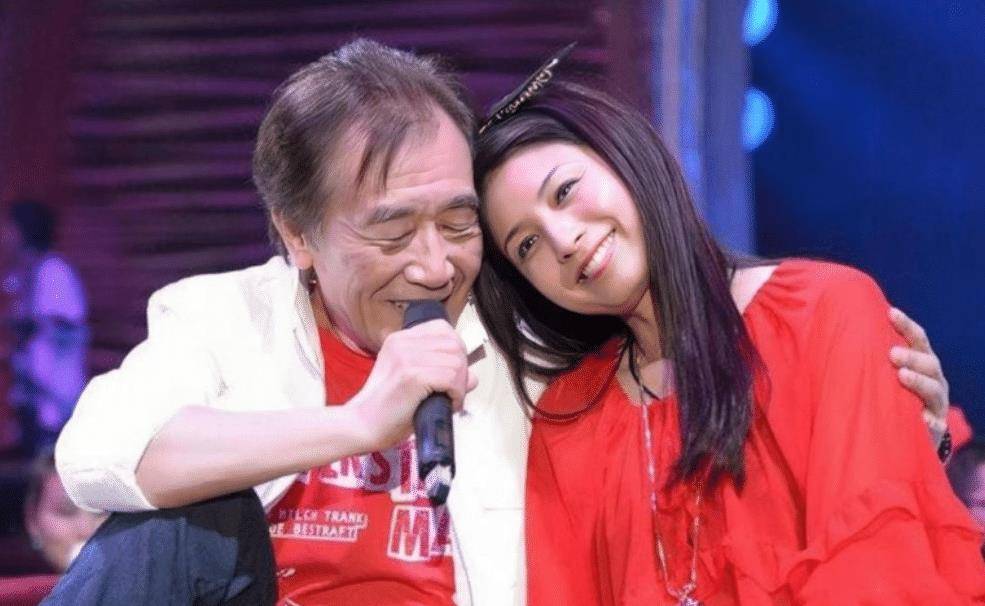 张帝:两婚两离,再娶小33岁的女儿闺蜜为妻,结婚13年恩爱如初_演出