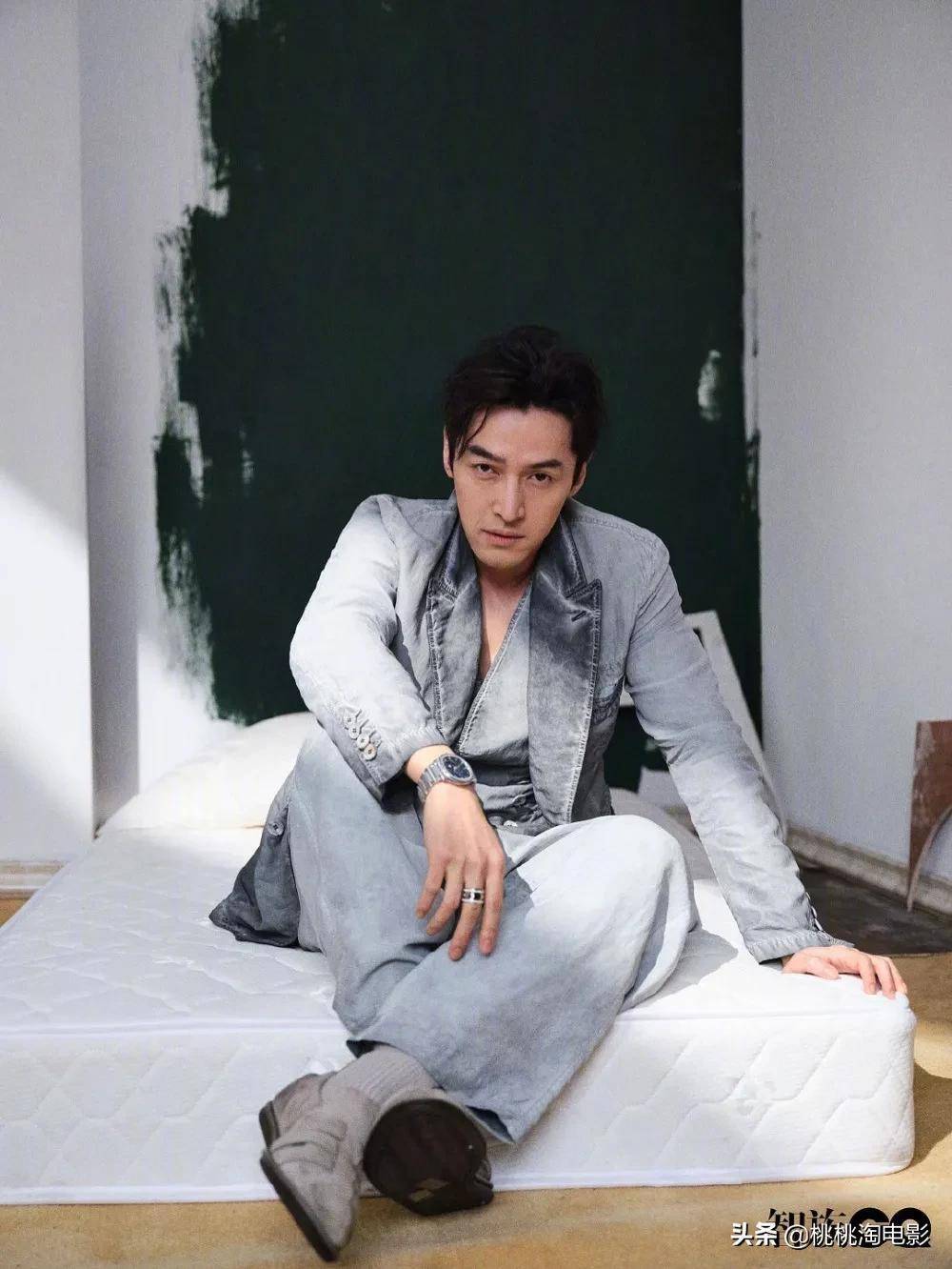 胡歌空房间写真大片_印象_电影_什么