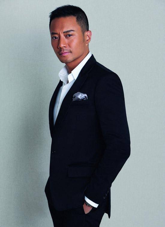 他44岁才成名,这个大器晚成的影帝,"硬汉形象"一点都不输吴京_张涵予