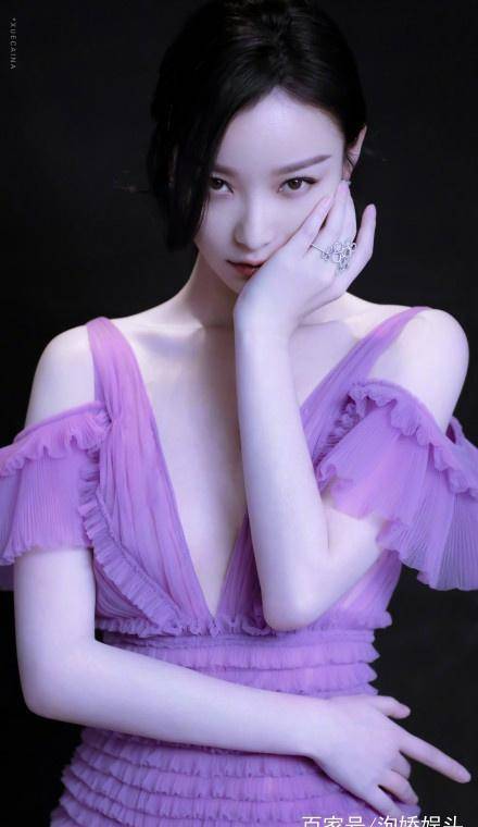 杨颖倪妮杨幂唐嫣红毯,谁的状态最好?