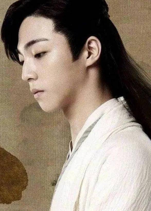 npc男团古装:范丞丞阳光,蔡徐坤神颜,看到王子异:有些想笑_样子_什么