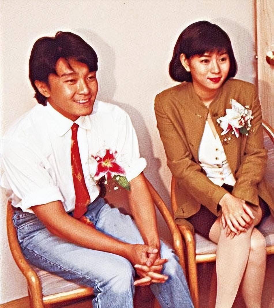 周星驰的"后半生",学不会和前任们"和解"_罗慧娟_电影_事业