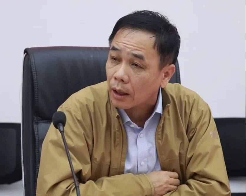 市质安站站长蔡森林通报检查情况.