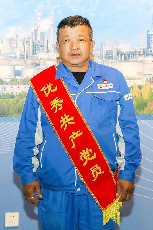 赵新明:27年,他成为大伙儿眼中最自信的班长_应急_石化公司_工作