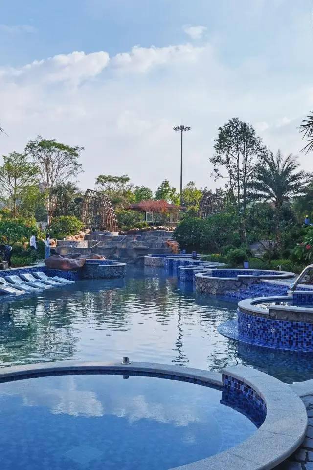 【买一送一】人均06300 ,住肇庆七星岩温德姆至尊酒店园景房1间2晚