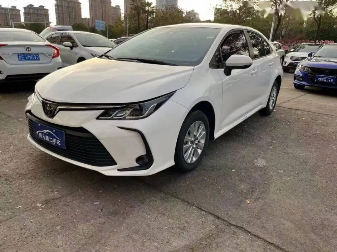 【新到精品车源】:2021年丰田卡罗拉 1.2t s-cvt gl先锋版
