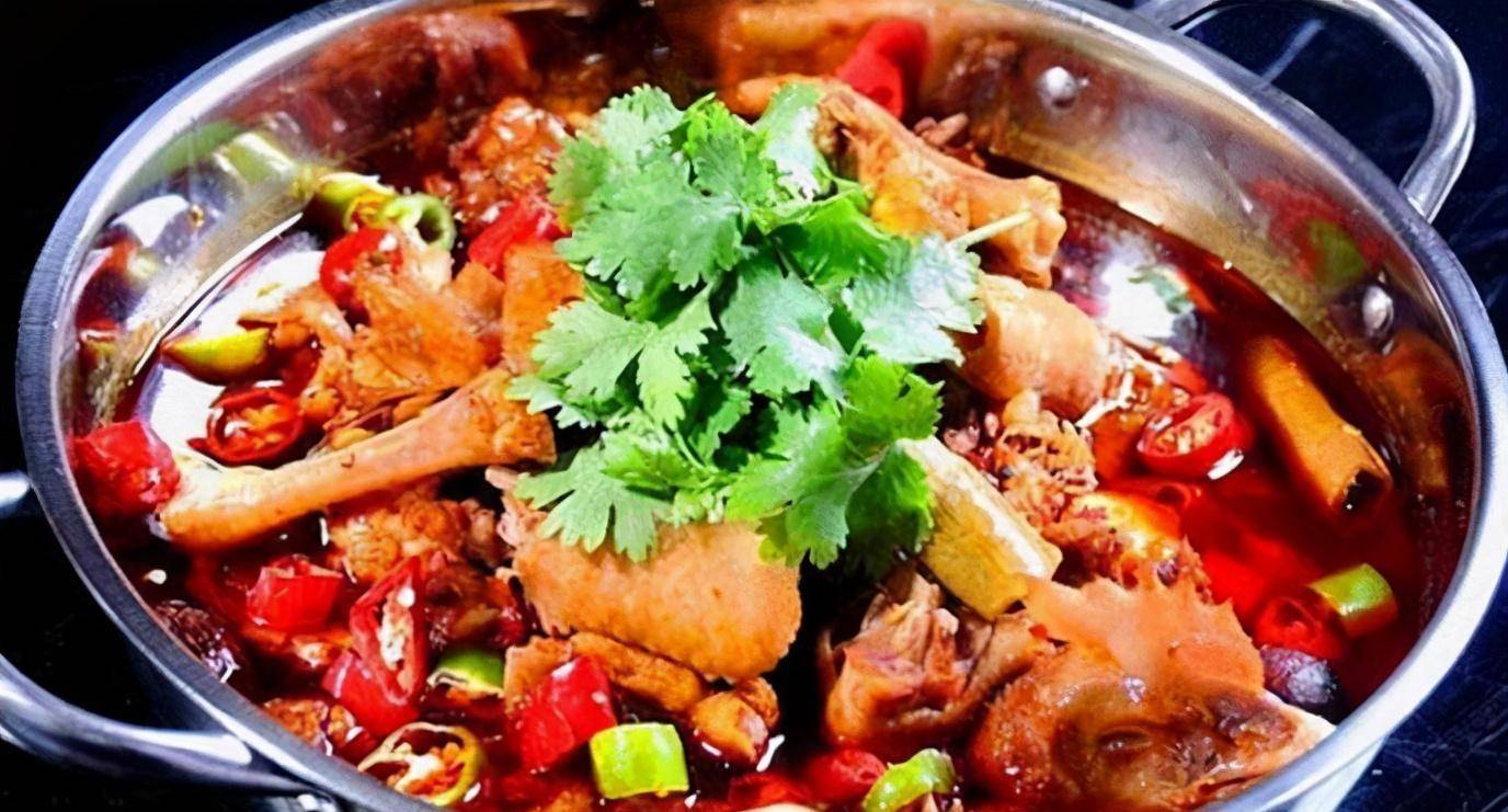 火爆全国的重庆烧鸡公,教你在家做,大麻大辣,川菜的极致享受_花椒_干