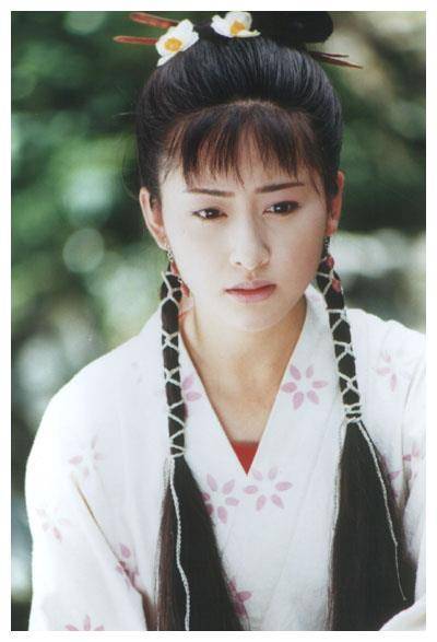 之后,法提麦雅琦接连出演了《东周列国》,《聊斋先生》等剧.